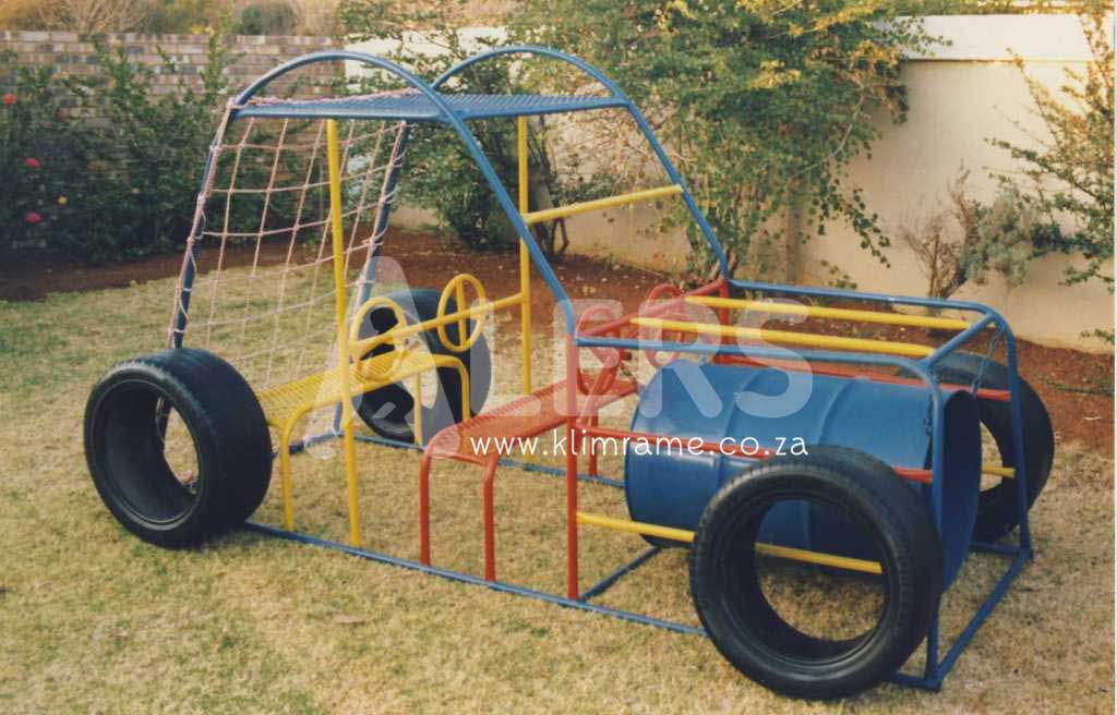 Motorcar With 2 Benches, 4 Steering Wheels  